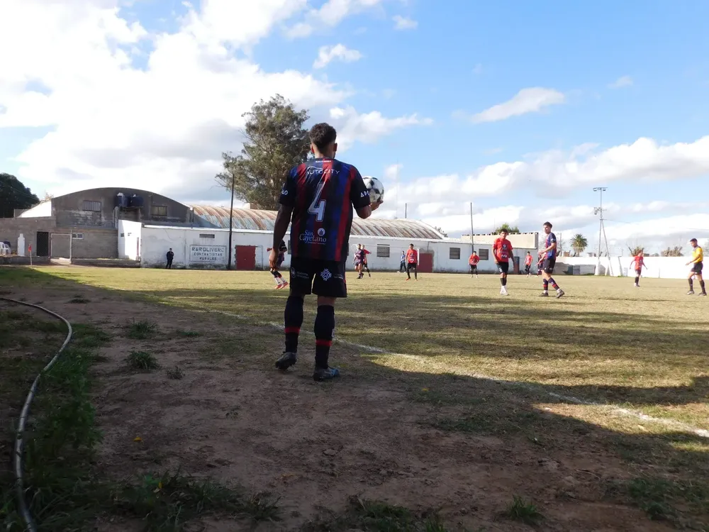 Fecha 10 Los Incas vs Centro Social (46)