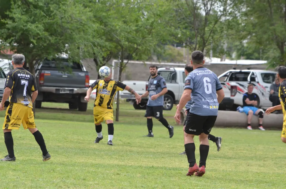 WhatsApp Image 2024-10-17 at 23.54.34