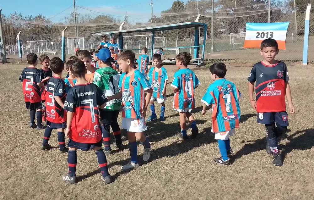 Infantiles Juveniles Centro Social San Lorenzo Bulnes Ateneo Vecinos Argentinso Jrs (172)