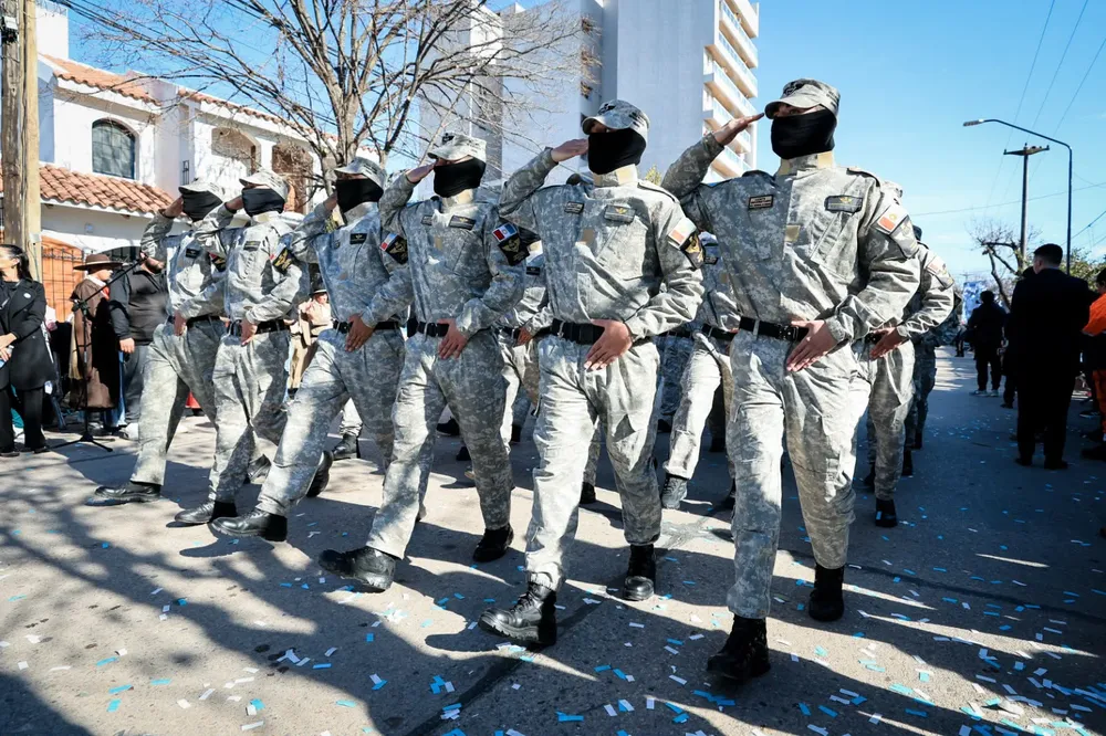 DESFILE CIVICO MILITAR (12)