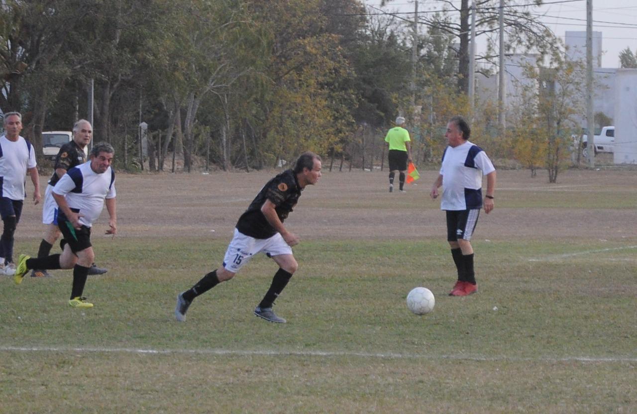 Liga Senior de Las Higueras Fecha 6 (18)