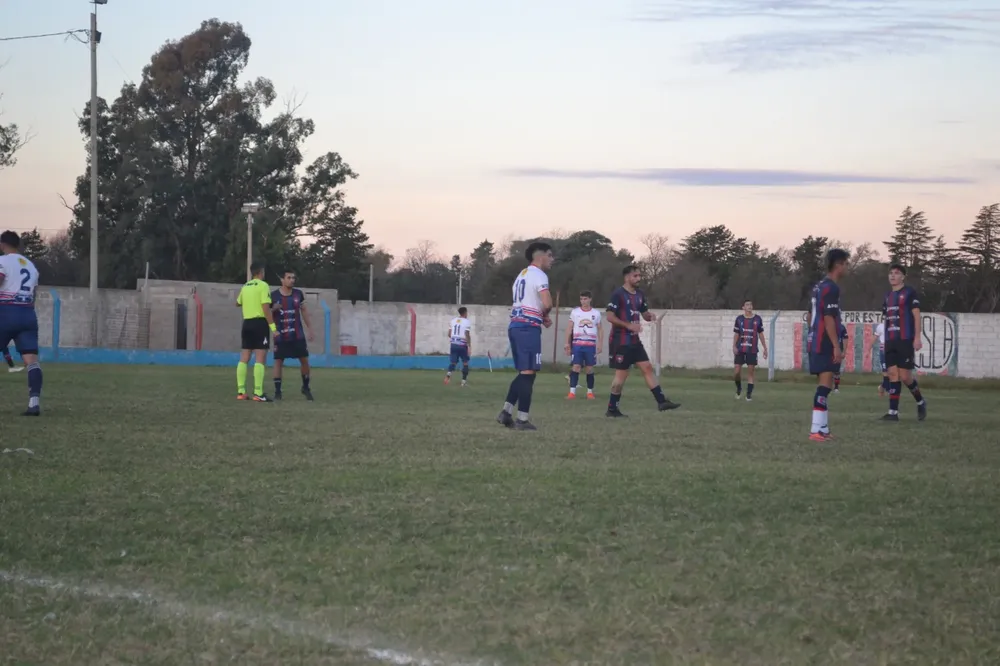 Fecha 12 Centro Social San Lorenzo de Bulnes (8)