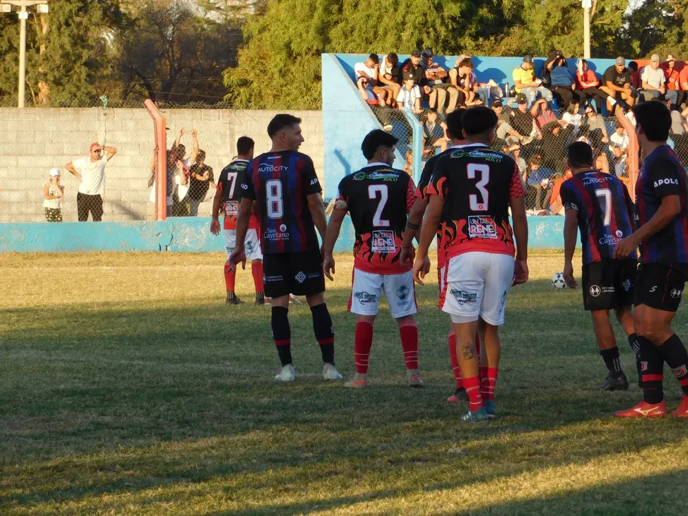 Fecha 9 Centro Social vs Confraternidad (43)