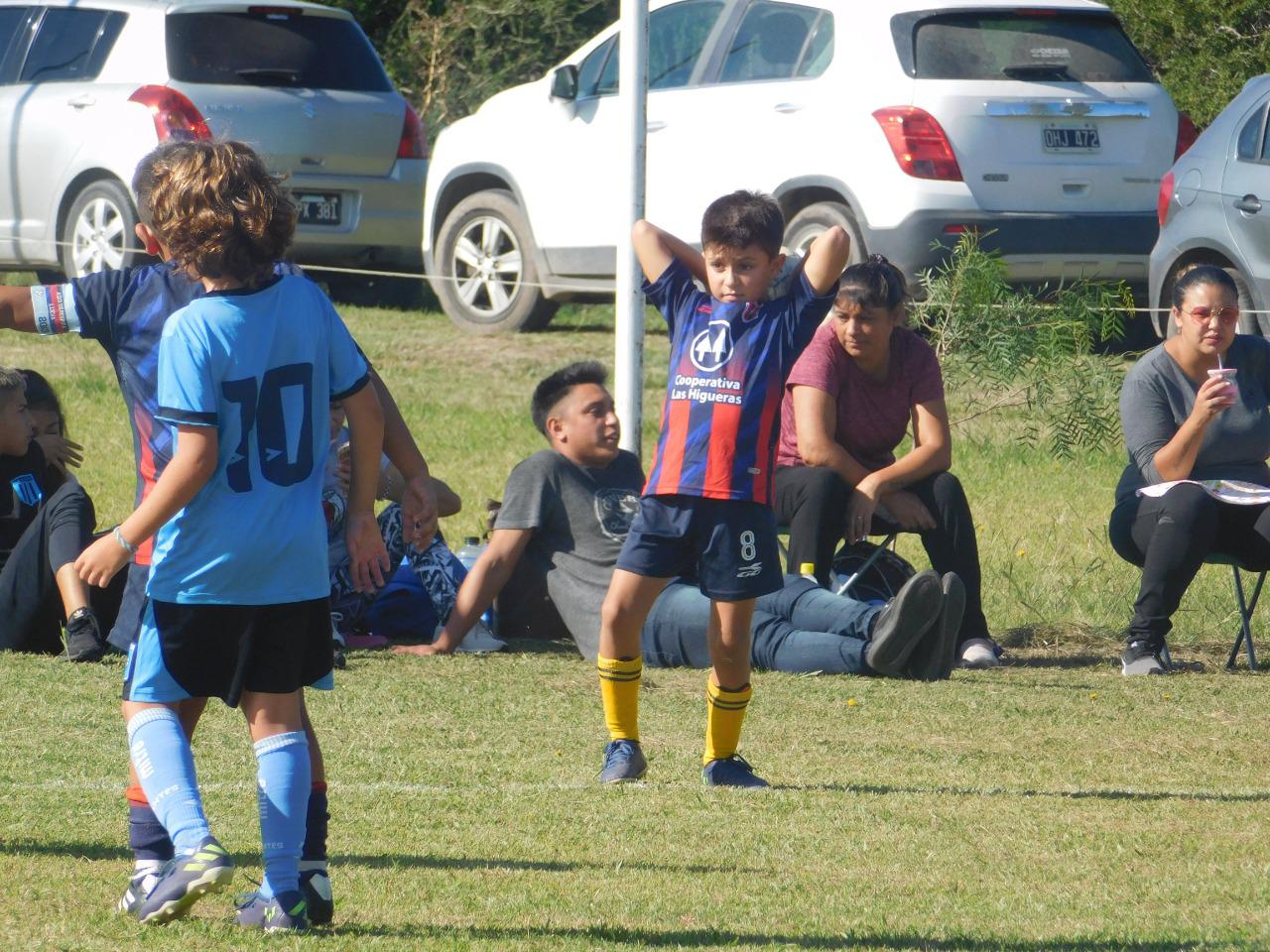 Centro Social Categoria 2013 Relampago Estudiantes (3)