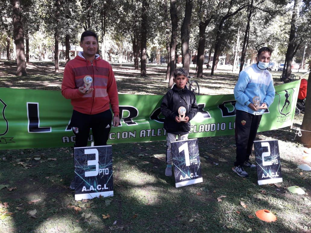 TODOS POR MICKEAS (13)
