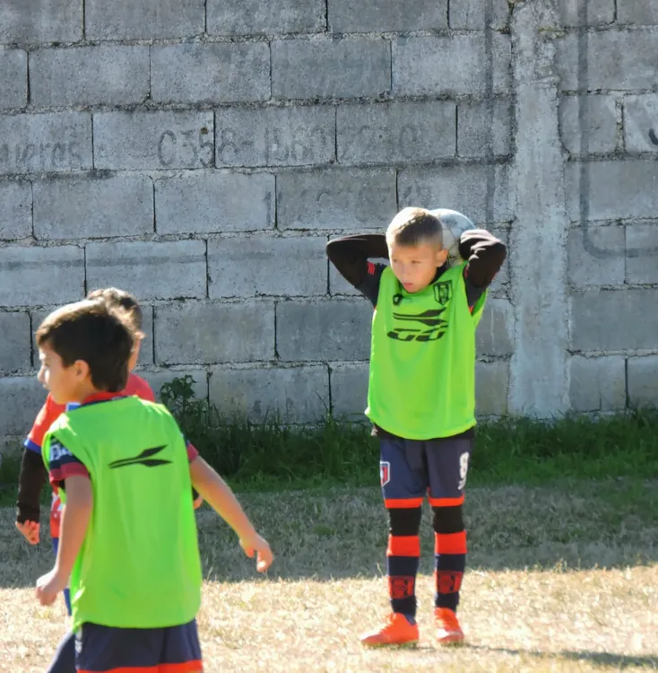 Centro Social San Lorenzo Bulnes Talleres Las Acequias Los Incas Achiras (2)