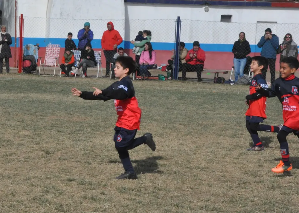 Centro Social Alberdi Everton (81)