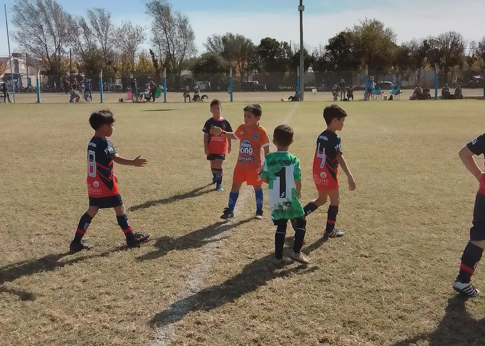 Infantiles Juveniles Centro Social San Lorenzo Bulnes Ateneo Vecinos Argentinso Jrs (142)