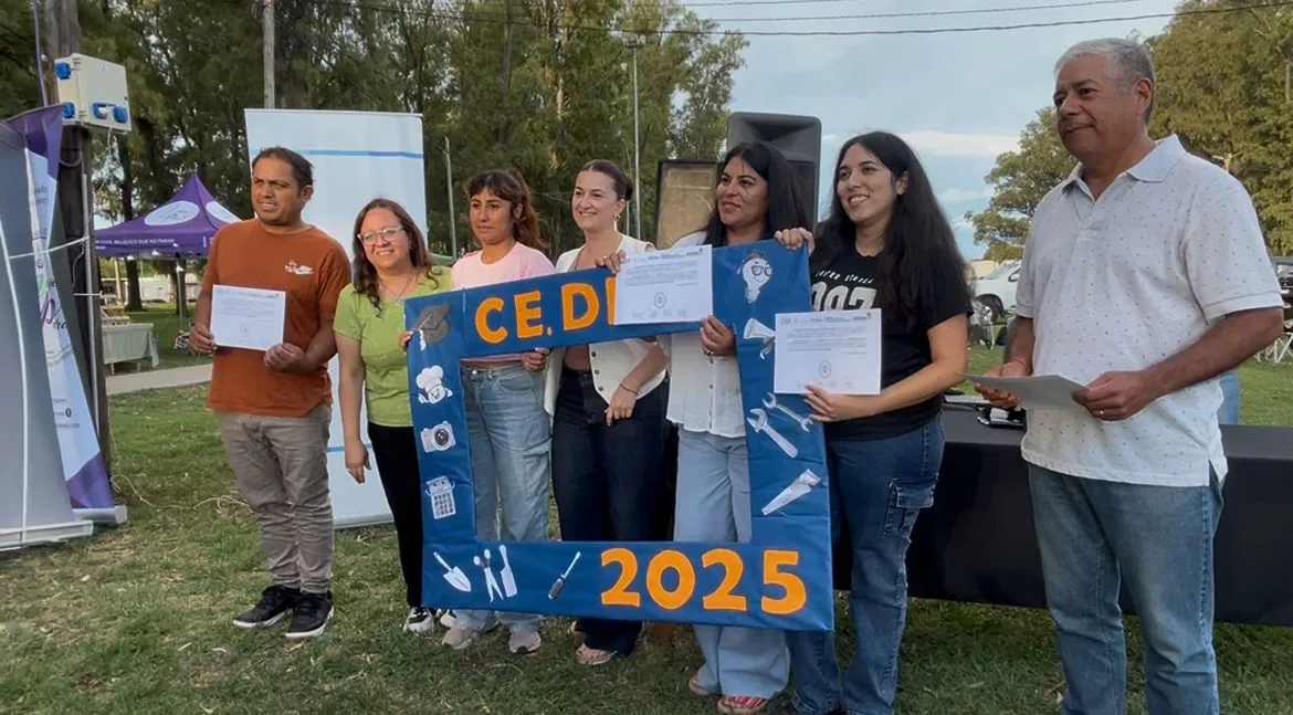 ENTREGA CERTIFICADOS  (19)