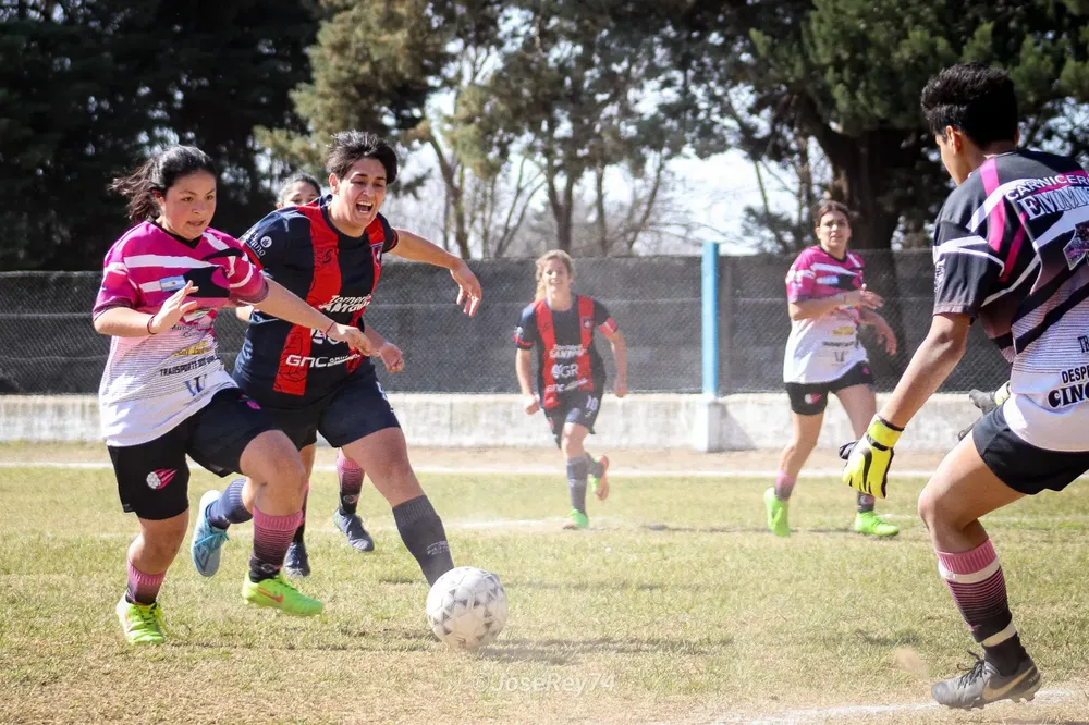 Centro Social Femenino Santa Paula Carnerillo (15)