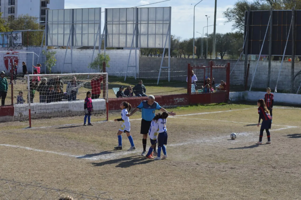 Centro Social vs Correos vs Defensores de Alberdi Socialeritas (25)
