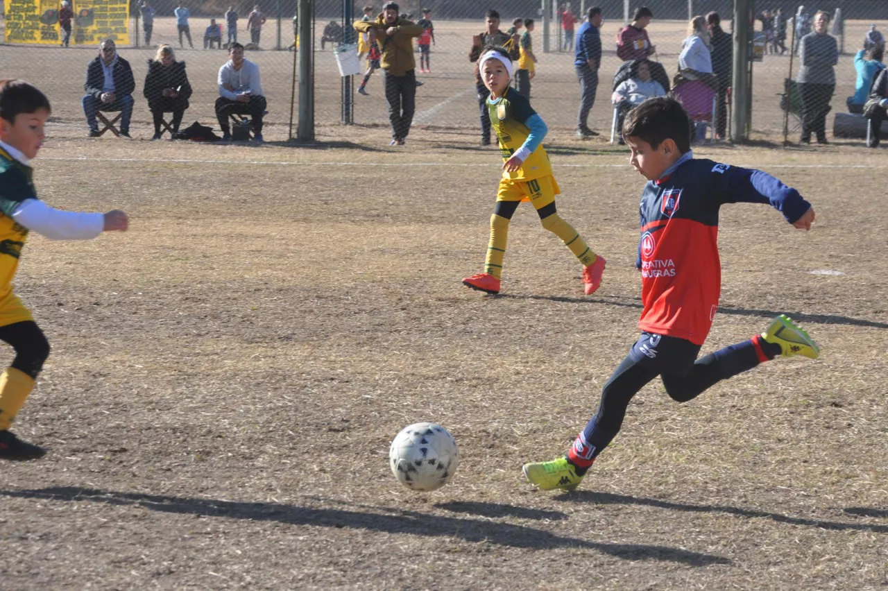 Centro Social vs Roncedo vs Deportivo Rio Cuarto (15)