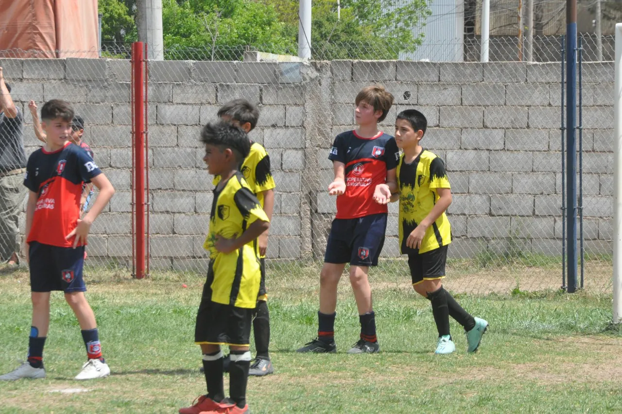 Centro Social Banda Norte B Correos y Telecomunicaciones (88)