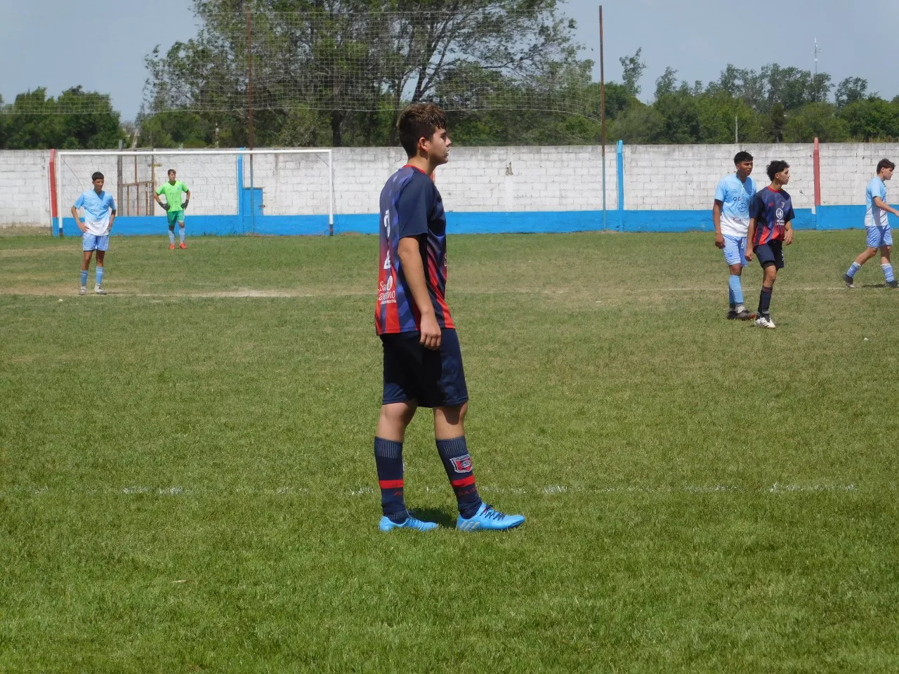 Centro Social Las Higueras Correos y Telecomunicaciones Deportivo Municipal Adela María (152)