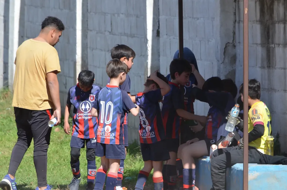 Infanto Juveniels Centro Social Roncedo Defensores Accion Juvenil (51)