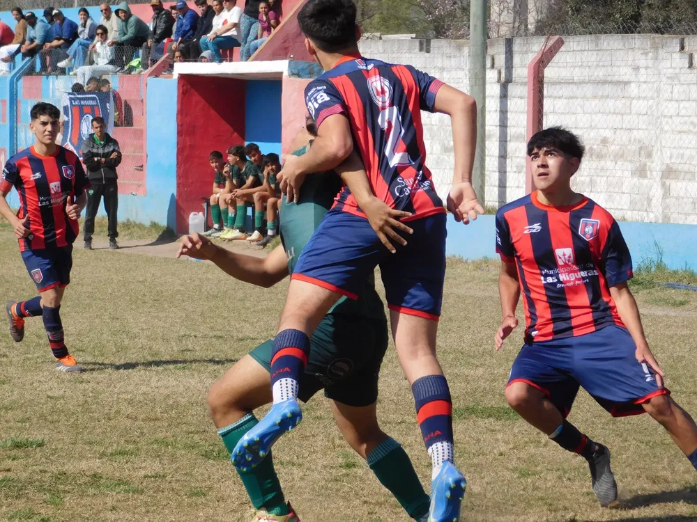 Centro Social Banda Norte Correos Renato Cesarini (131)