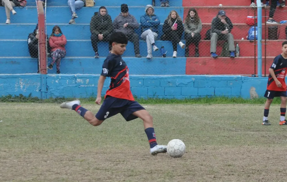 Centro Social Infanto Juvenil vs Social Recreativo Fusion (125)