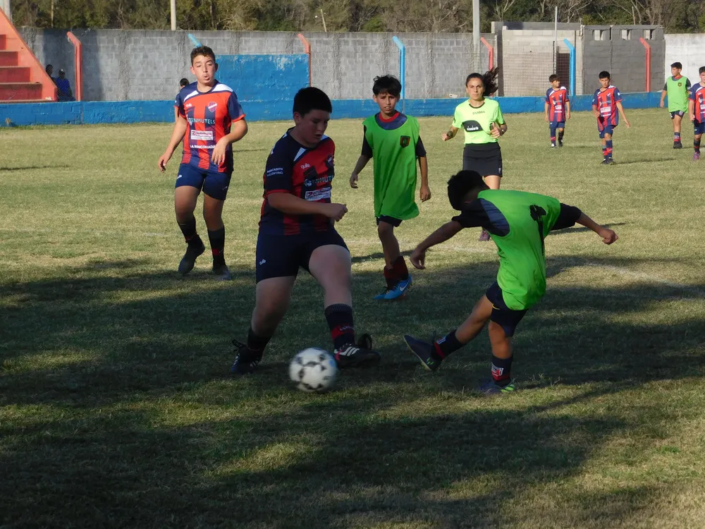 Infantiles Juveniles Centro Social San Lorenzo Bulnes Ateneo Vecinos Argentinso Jrs (65)
