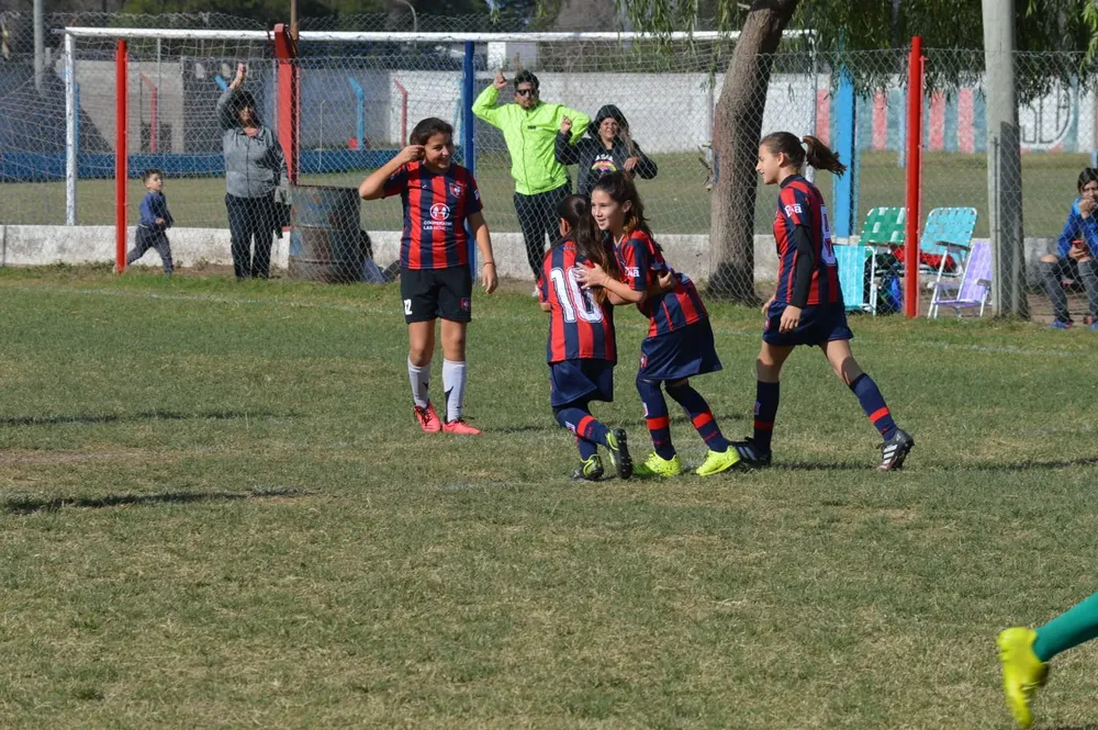 Infanto Juveniles Centro Social San Cayetano Accion Juvenil Banda Norte (206)