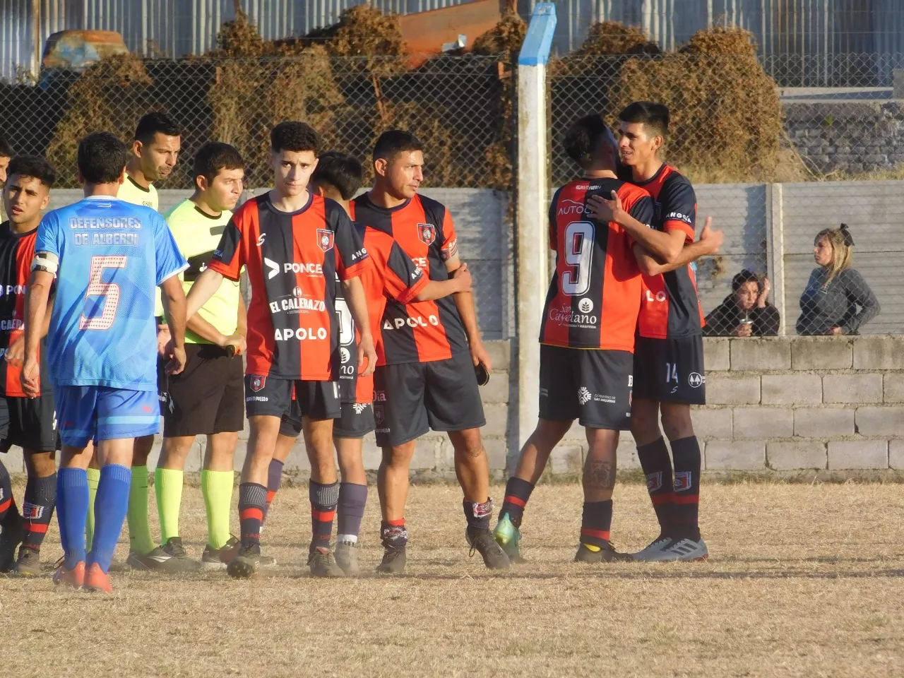 Centro Social vs Defensores de Alberdi (30)