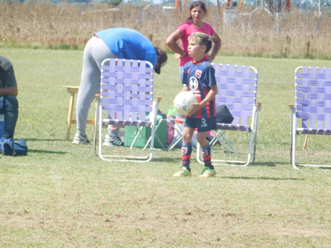 Centro Social Categoria 2013 Relampago Estudiantes (25)