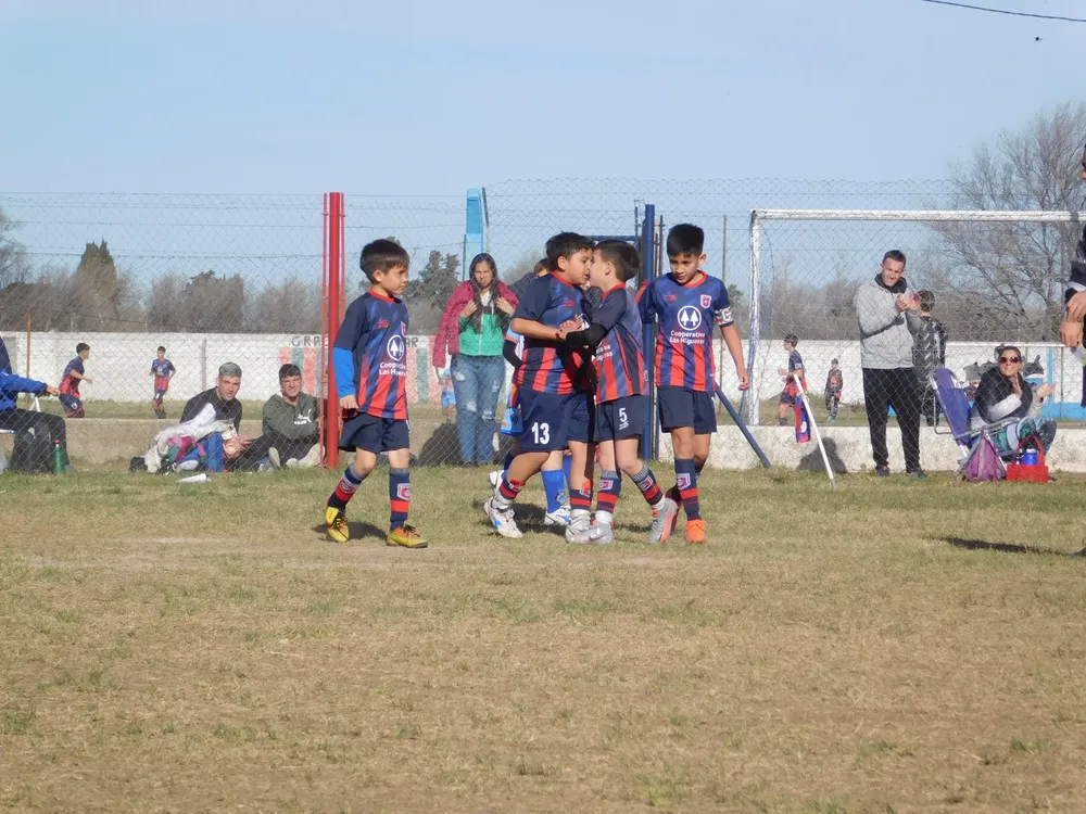 Centro Social Las Higueras Infanto Juvenil Ateneo Vecinos (183)