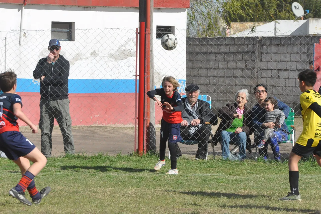 Centro Social Deportivo Municipal Acción Juvenil Socialeritas (111)