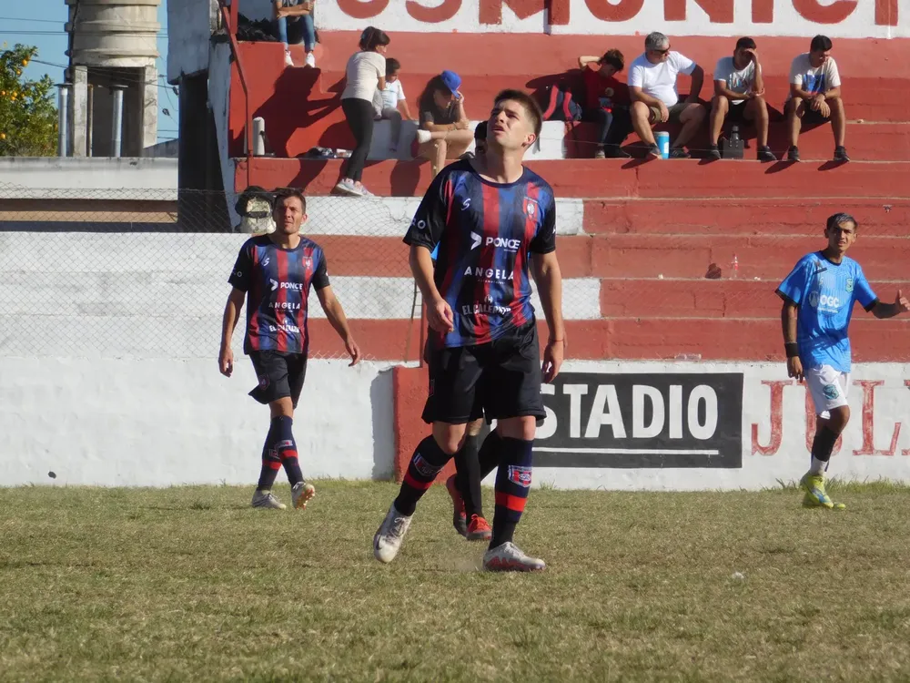 Condores FC Centro Social Las Higueras (84)