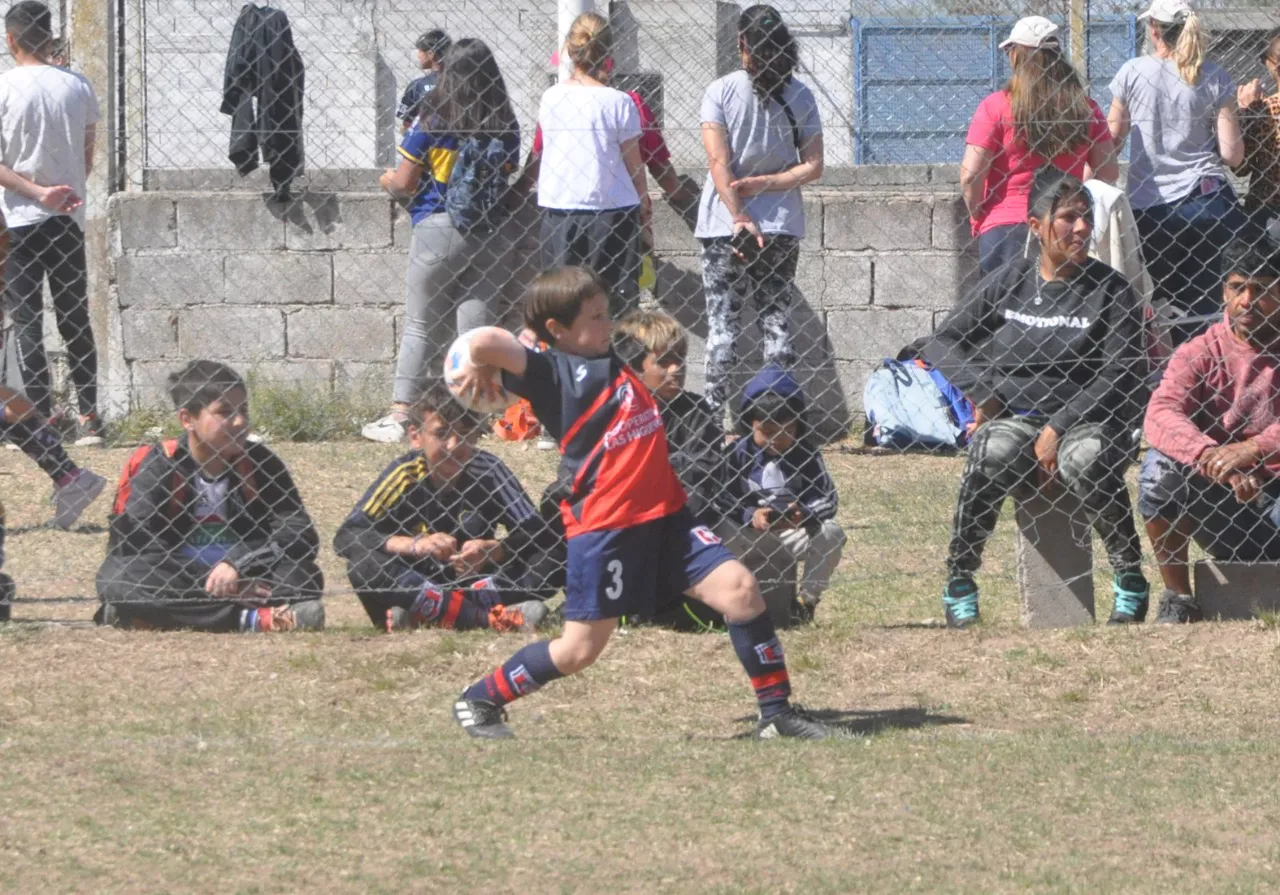 Centro Social vs Defensores de Alberdi vs Juventud Unida Río Cuarto (145)