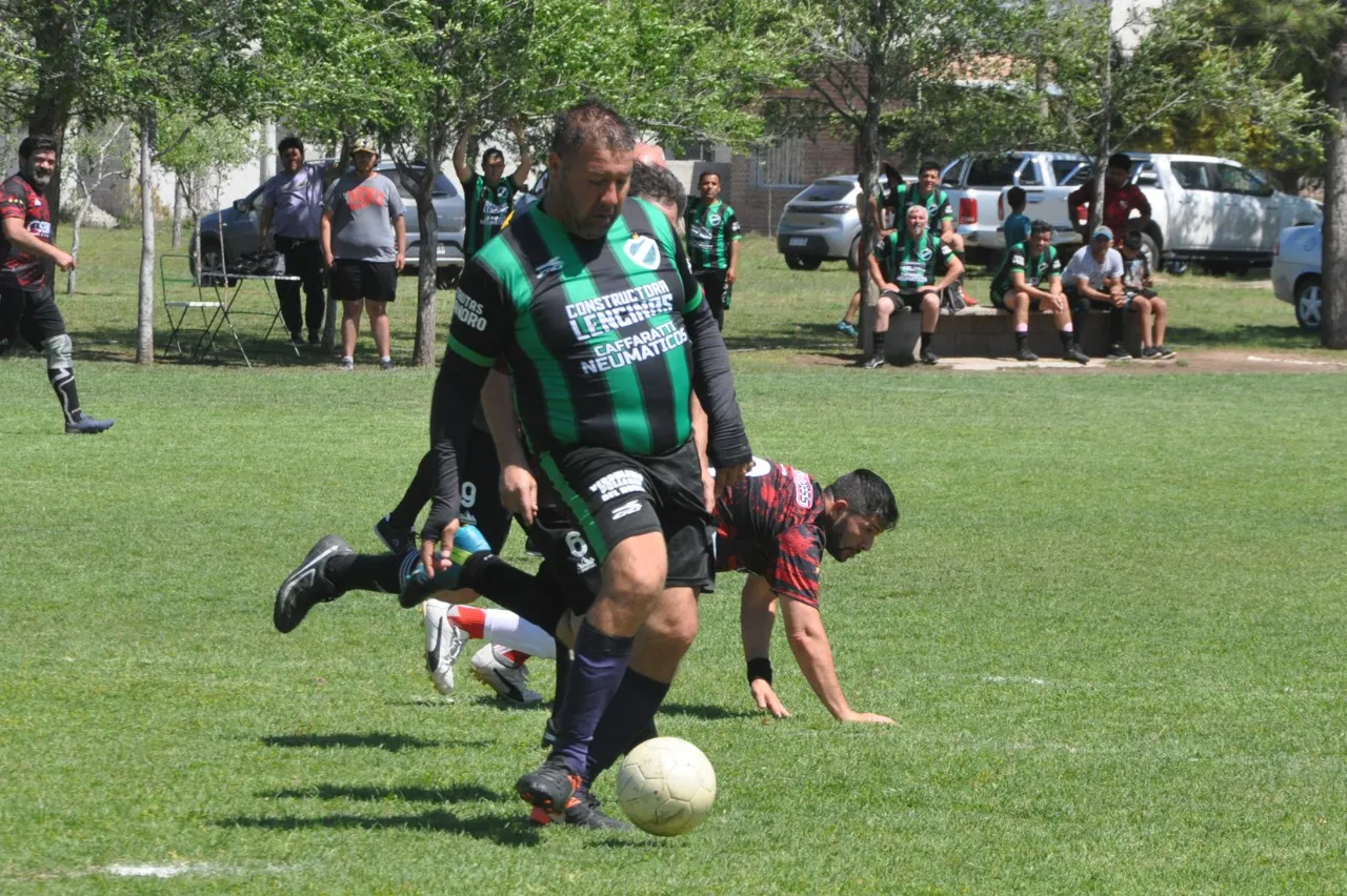 de832fd8e2ba138bedbce9e5ccf33a60118e67a4