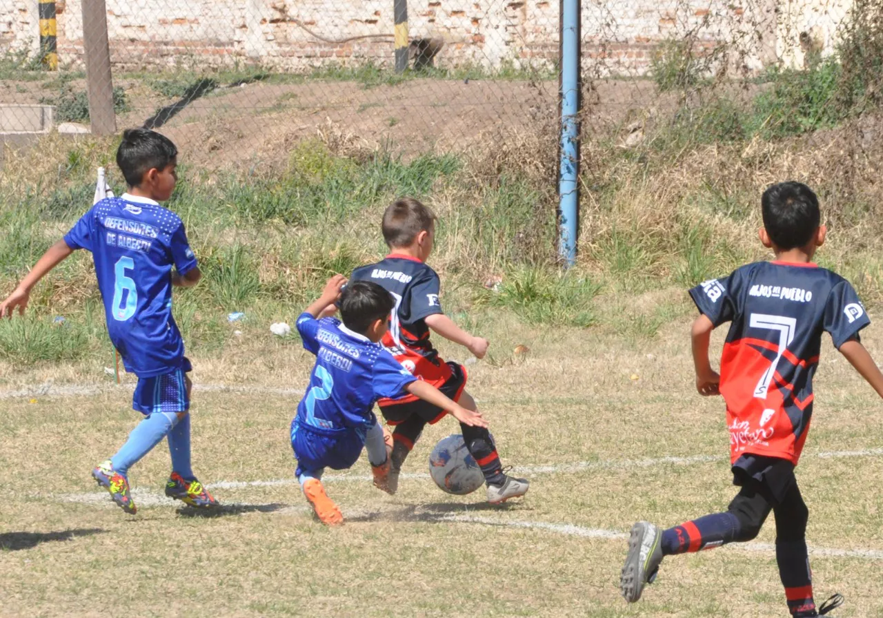 Centro Social vs Defensores de Alberdi vs Juventud Unida Río Cuarto (134)