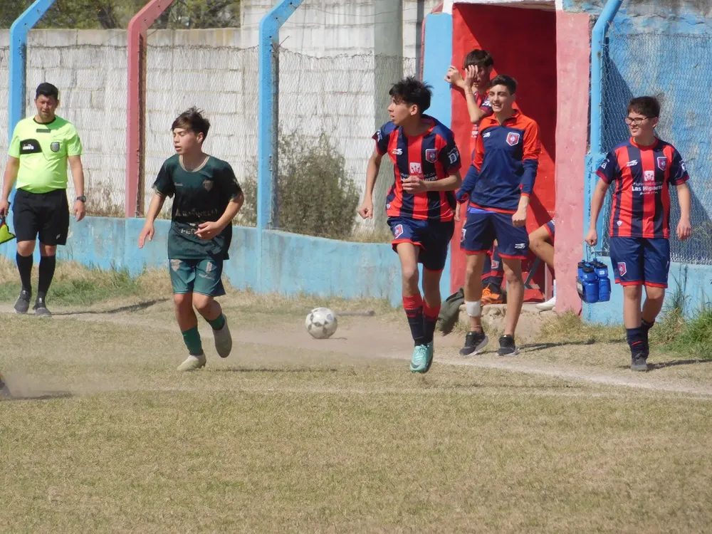 Centro Social Banda Norte Correos Renato Cesarini (113)