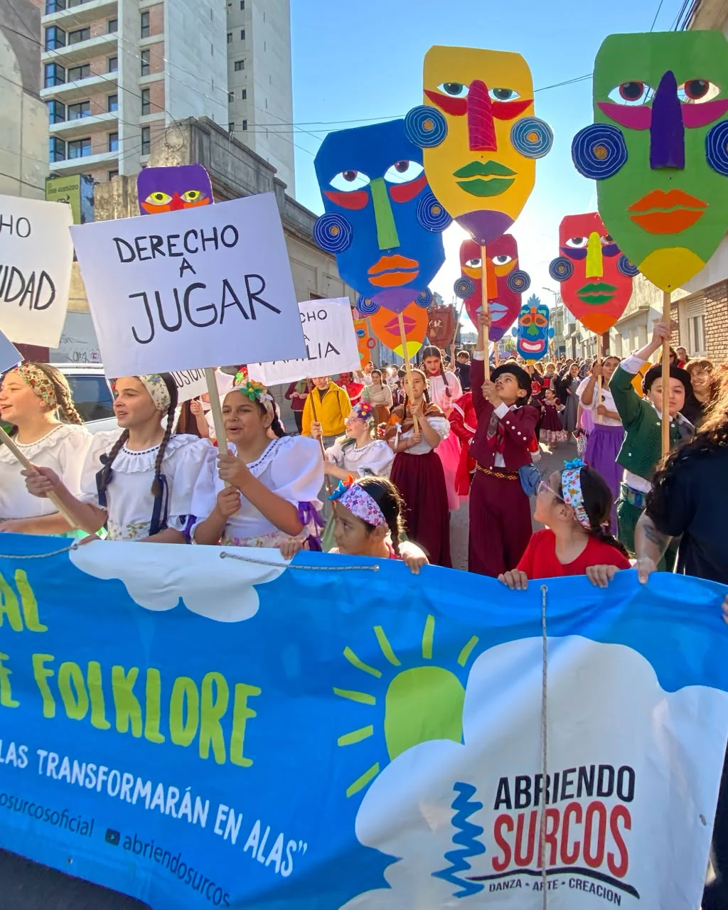 ABRIENDO SURCOS (3)