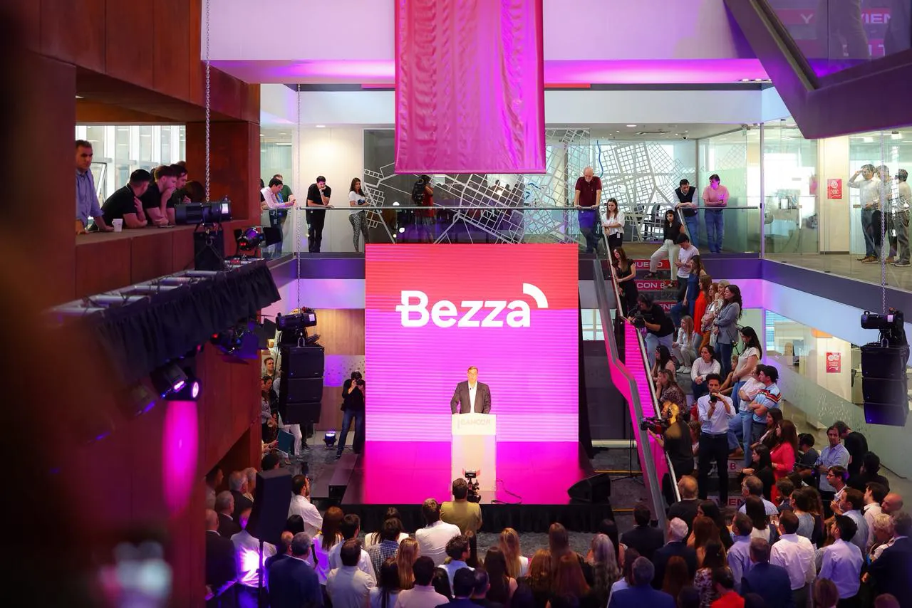 BEZZA