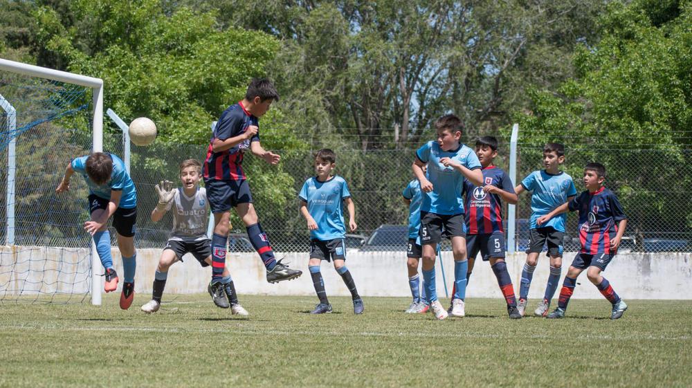 Centro Social vs Estudiantes C (15)