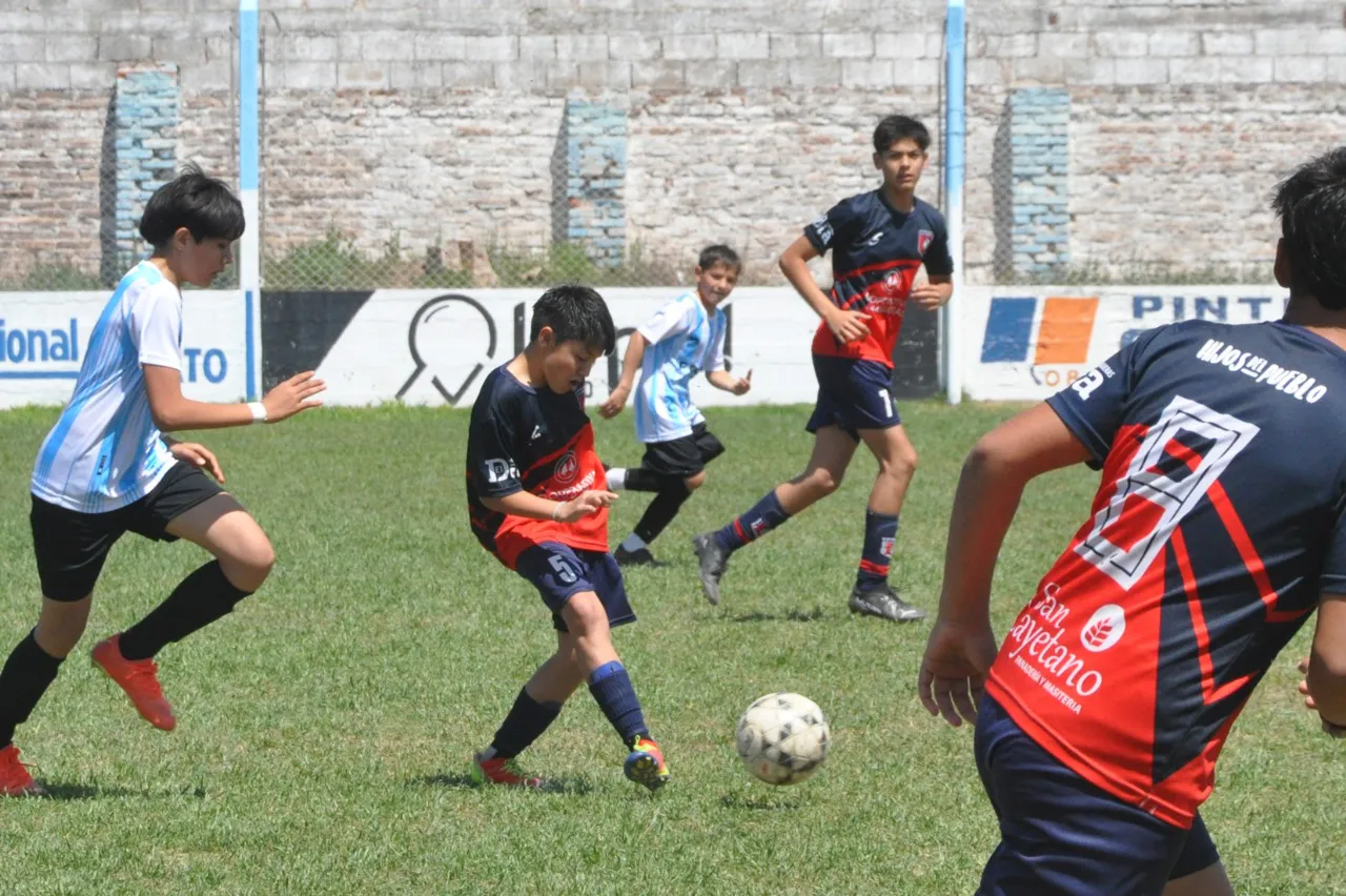 Centro Social Alberdi  Atenas (87)