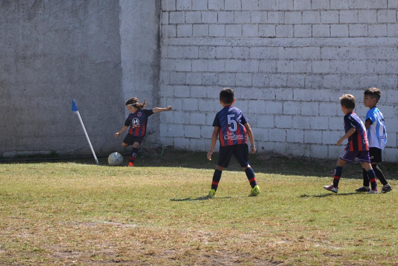 Centro Social B vs Alberdi (18)