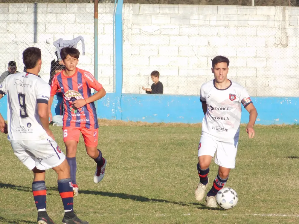 Fecha 12 Centro Social San Lorenzo de Bulnes (29)