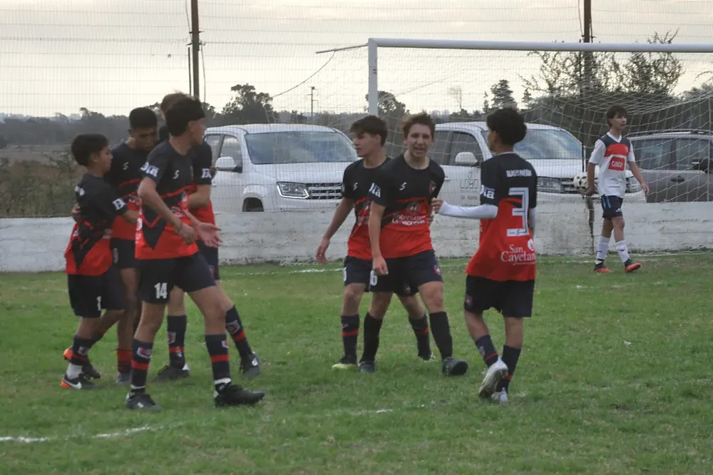 Fecha 10 Infantiles Juveniles Centro Social Fusión FC Atenas B (205)