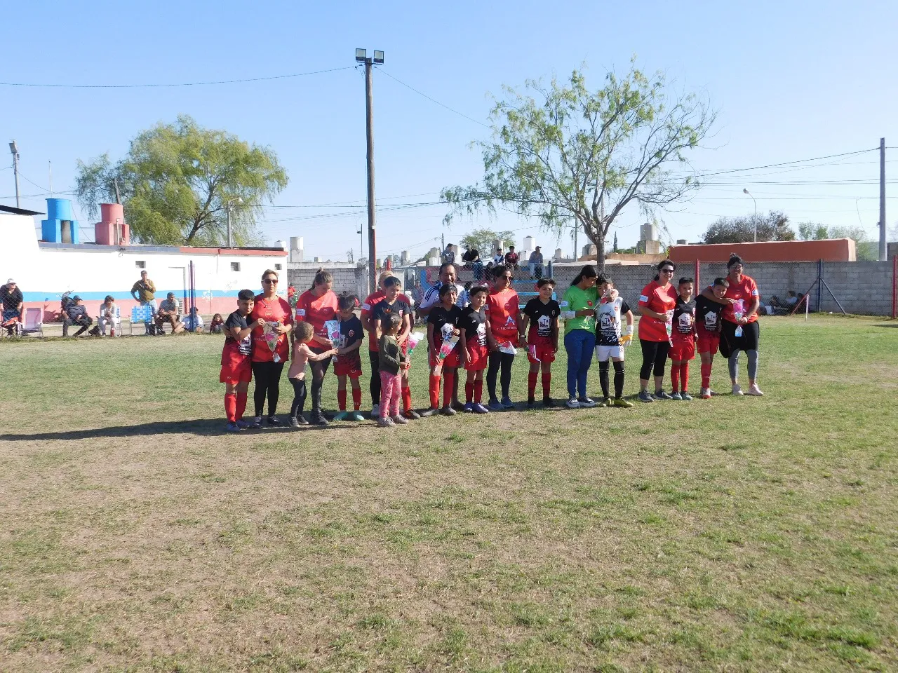 Centro Social San Cayetano Santa Paula Socialeritas Dia de la Madre (83)
