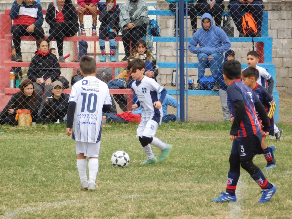 Fecha 10 Infantiles Juveniles Centro Social Fusión FC Atenas B (80)