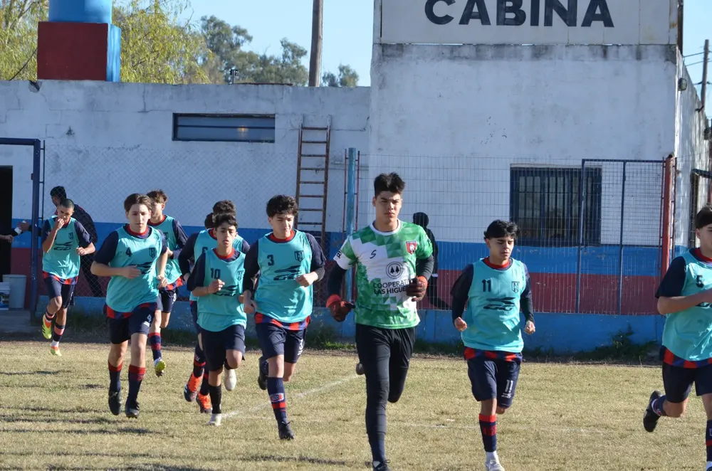 Centro Social San Lorenzo Bulnes Talleres Las Acequias Los Incas Achiras (38)