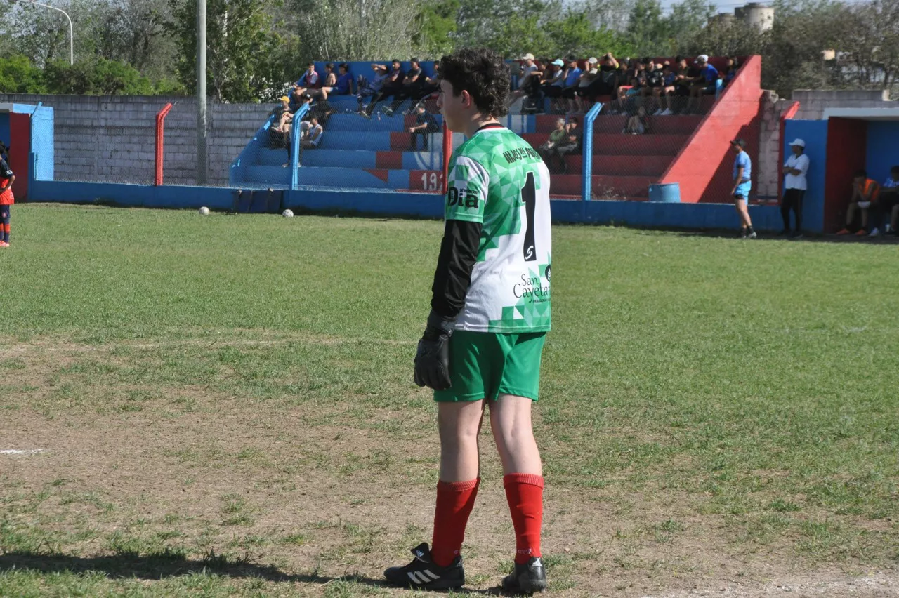 Centro Social vs Alberdi B vs San Cayetano (201)