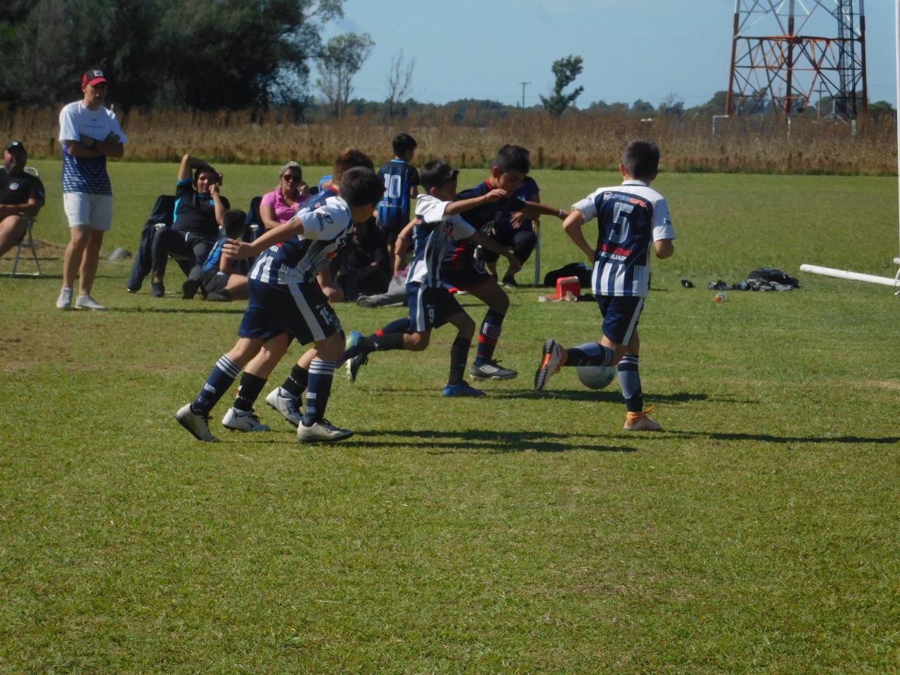 Centro Social Categoria 2013 Relampago Estudiantes (10)