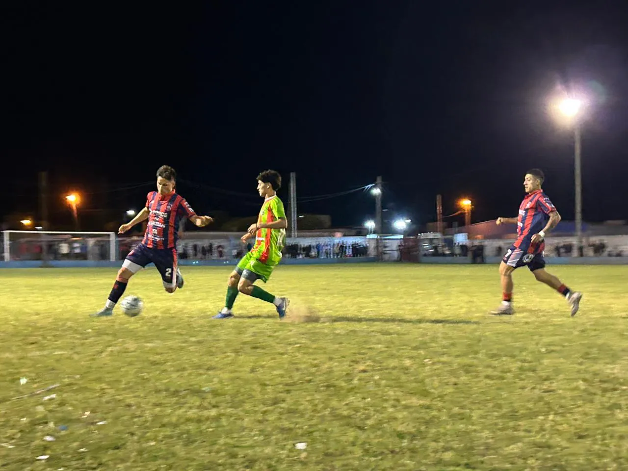 WhatsApp Image 2025-11-13 at 00.13.36