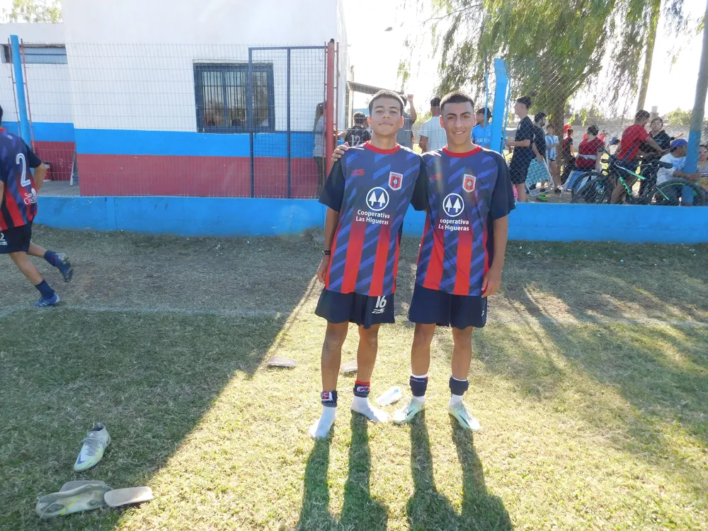 Infantiles Juveniles Centro Social San Lorenzo Bulnes Ateneo Vecinos Argentinso Jrs (21)
