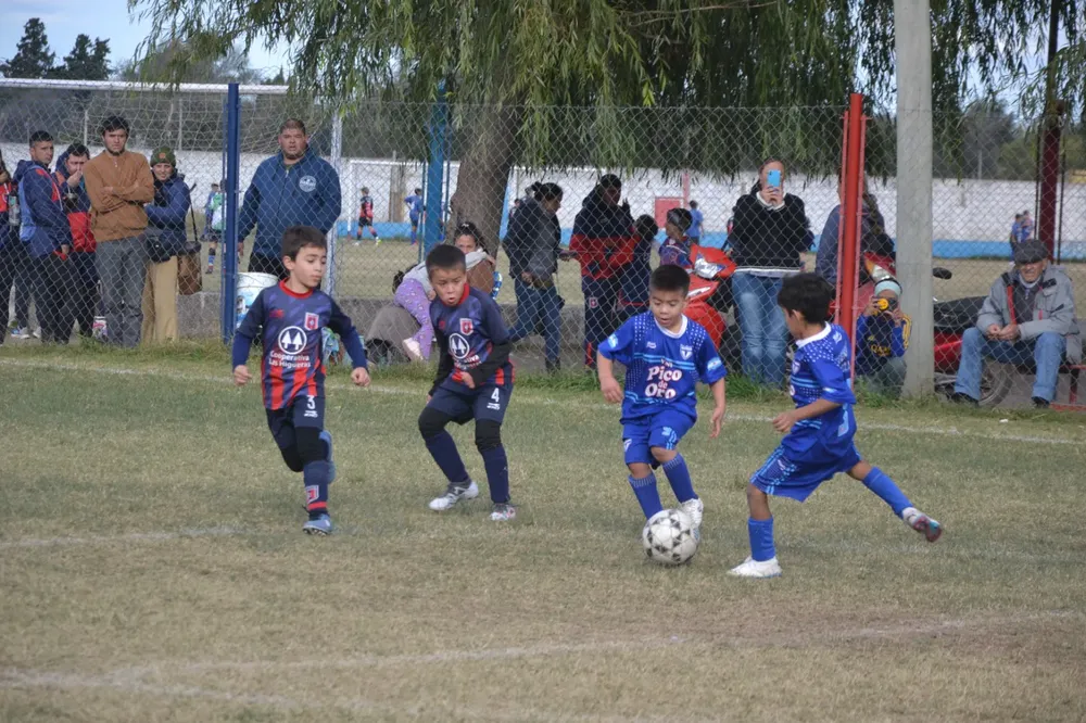 Centro Social vs Correos vs Defensores de Alberdi Socialeritas (98)