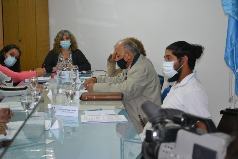 concejo sesion jueves 21 (8)