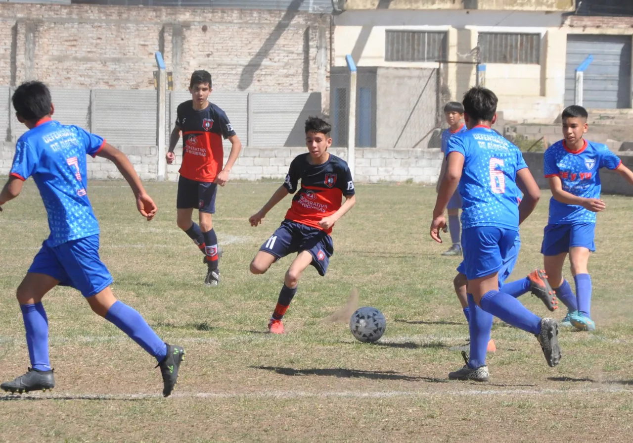 Centro Social vs Defensores de Alberdi vs Juventud Unida Río Cuarto (152)