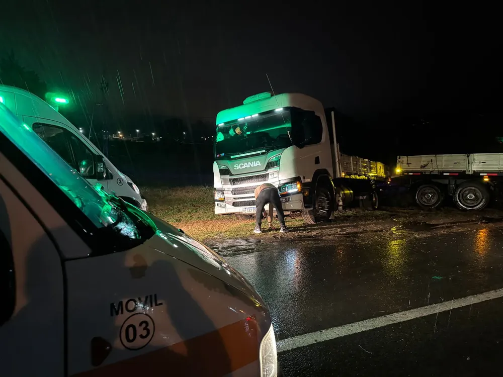 Imagen de WhatsApp 2025-08-31 a las 00.01.09_9c3f414a